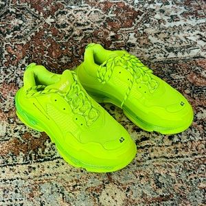 Totally new awesome Balenciaga sneakers